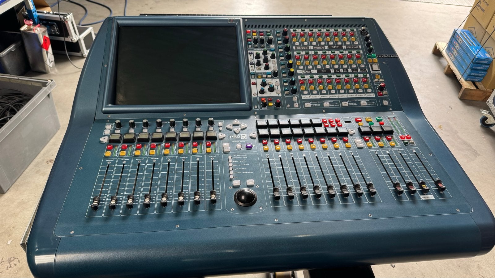 Midas PRO2C Digitale Mengtafel met Flightcase, Muziek en Instrumenten, Mengpanelen, Ophalen, Gebruikt, 20 kanalen of meer, Microfooningang