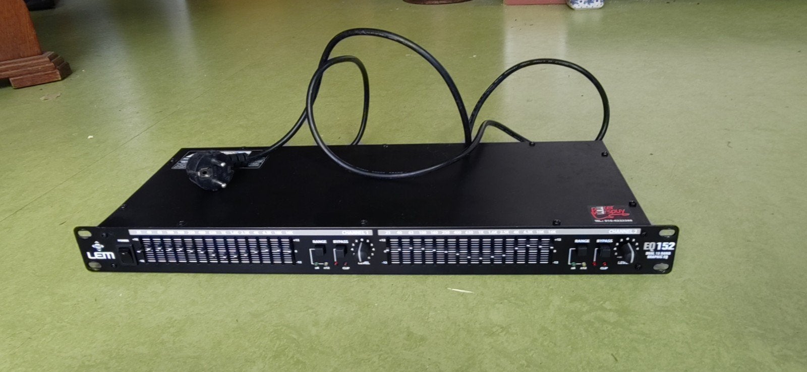 LEM EQ152 stereo equalizer, Ophalen of Verzenden, Gebruikt, Equalizer