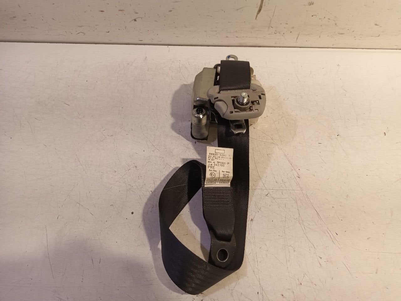 Veiligheidsgordel rechts voor Suzuki Swift, Onderdelen@venauto.nl, Van der Ven Autorecycling B.V., Gebruikt, Ettenseweg 76, 4706 PB Roosendaal, The Netherlands