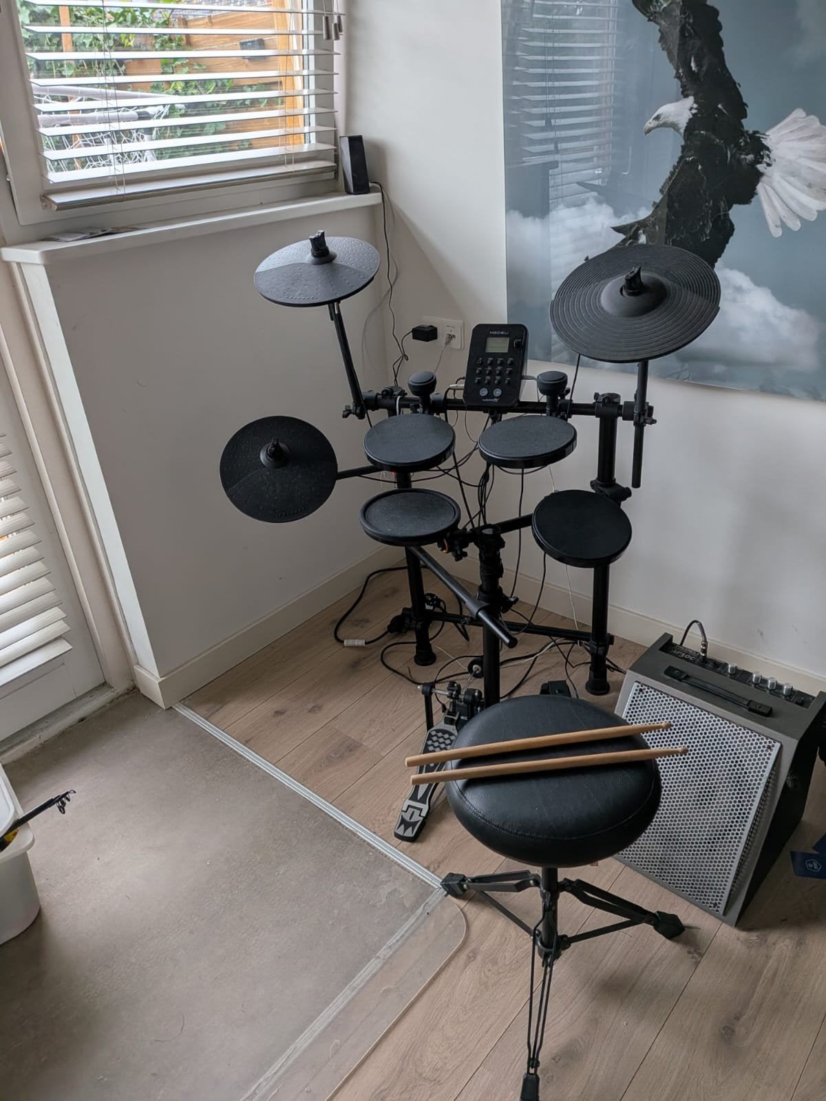 Foto 4 van Medeli DD620BX Elektronisch Drumstel met AP30C Versterker