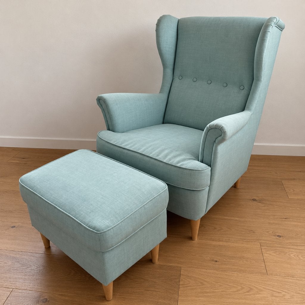 IKEA STRANDMON oorfauteuil met voetenbank, Ophalen, Hout, Gebruikt, 75 tot 100 cm