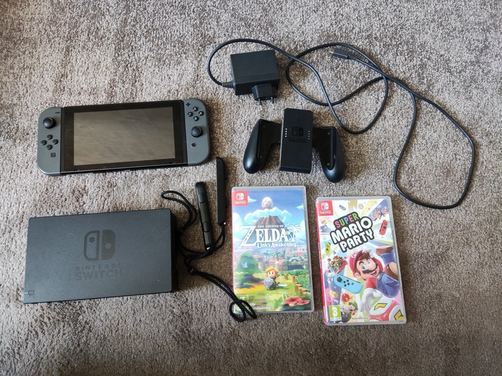 Nintendo Switch met games en accessoires, Met 2 controllers, Ophalen of Verzenden, Switch Original, Gebruikt