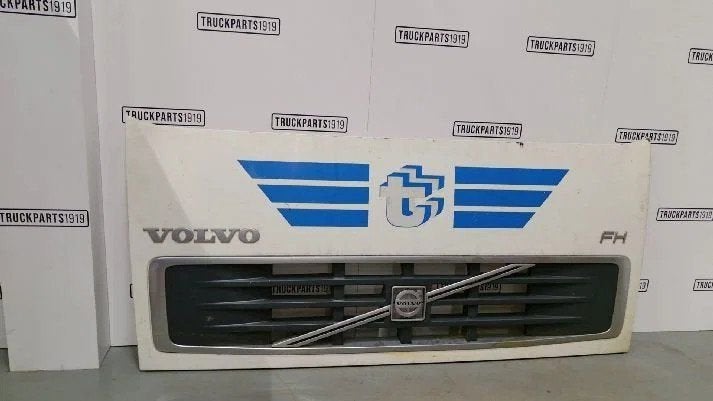 Volvo 20360266 Grille Volvo, Auto-onderdelen, Vrachtwagen-onderdelen, Ophalen, Gebruikt, Volvo, Carrosserie en Plaatwerk