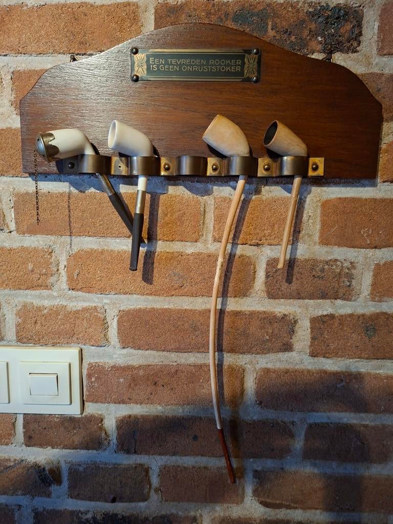 Houten pijpenrek met vier pijpen, Verzamelen, Ophalen of Verzenden