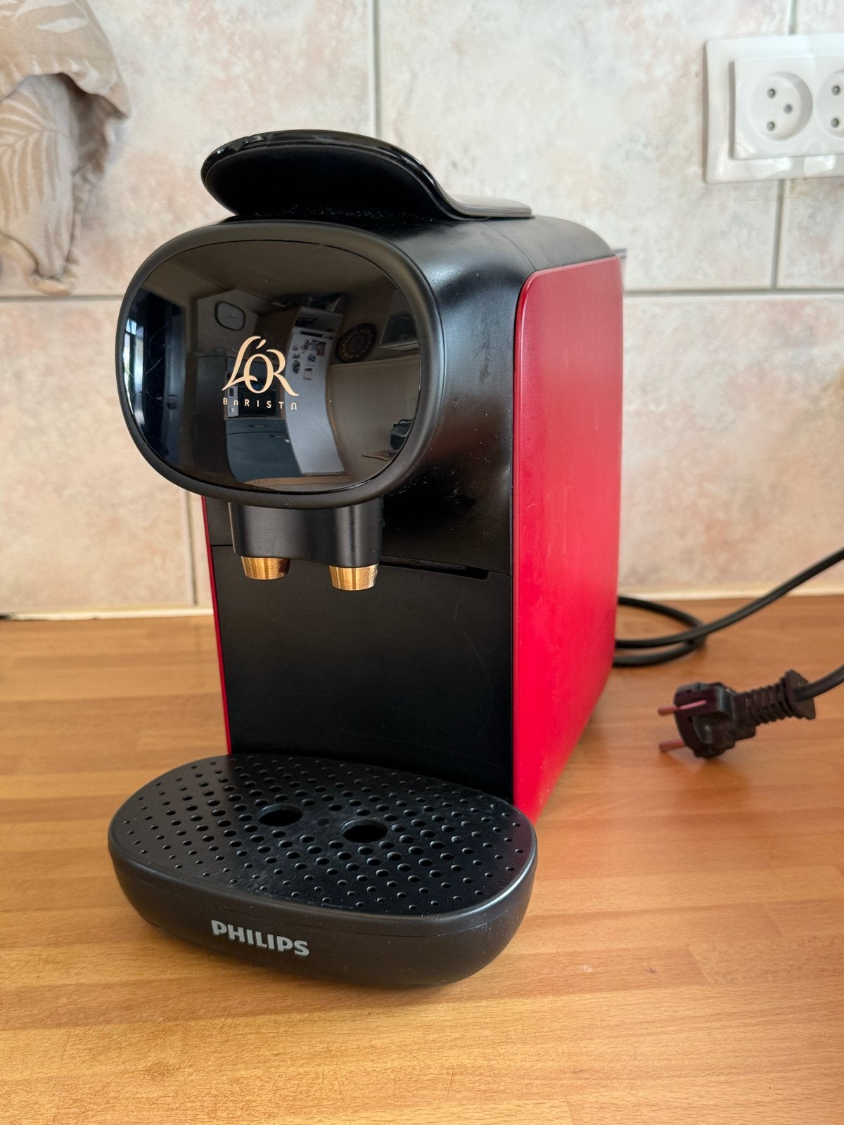 Philips L'OR Barista  sublime Koffiemachine - Rood/Zwart, Ophalen, Koffiepads en cups, Gebruikt, Espresso apparaat