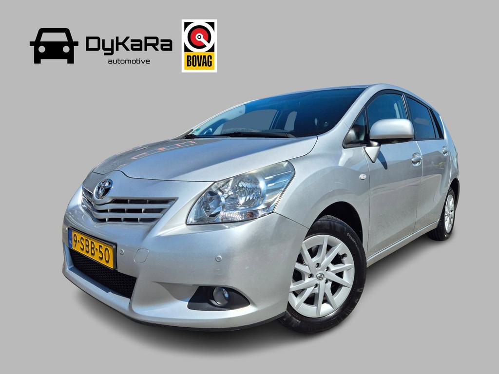 Toyota Verso 1.8 VVT-i Business Titanium 7p. Trekhaak, Navi,, Voorwielaandrijving, Euro 5, Zwart, 4 cilinders