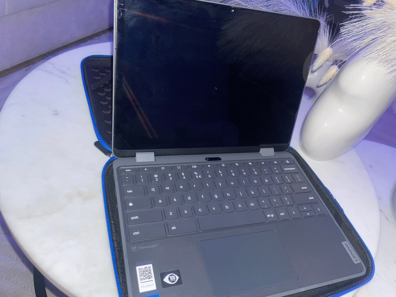 Lenovo Chromebook met touchscreen, pen en hoes - ZGAN, Ophalen, 14 inch, 4 GB of minder, 64 GB