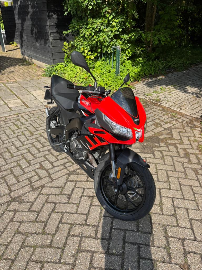 Aprillia tuono 125cc, Motoren, LED Verlichting, Nieuw, Particulier, 125 cc