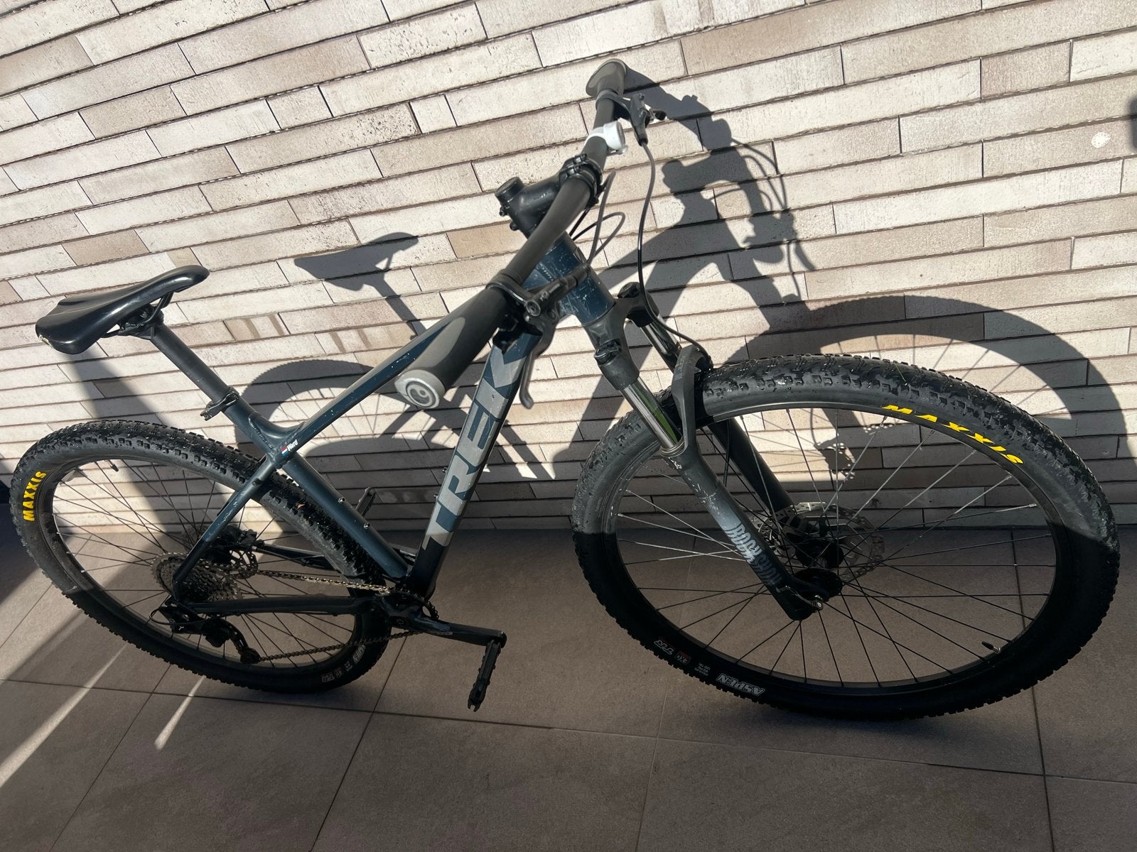 Trek Marlin 7 L 29 2021 Mountainbike, Ophalen, Gebruikt, Hardtail, Schijfrem