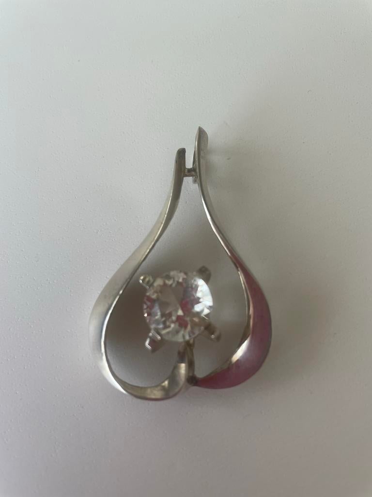 Zilver pleet hanger met zirkonia, Overige materialen, Gebruikt, Overige voorstellingen, Ophalen of Verzenden