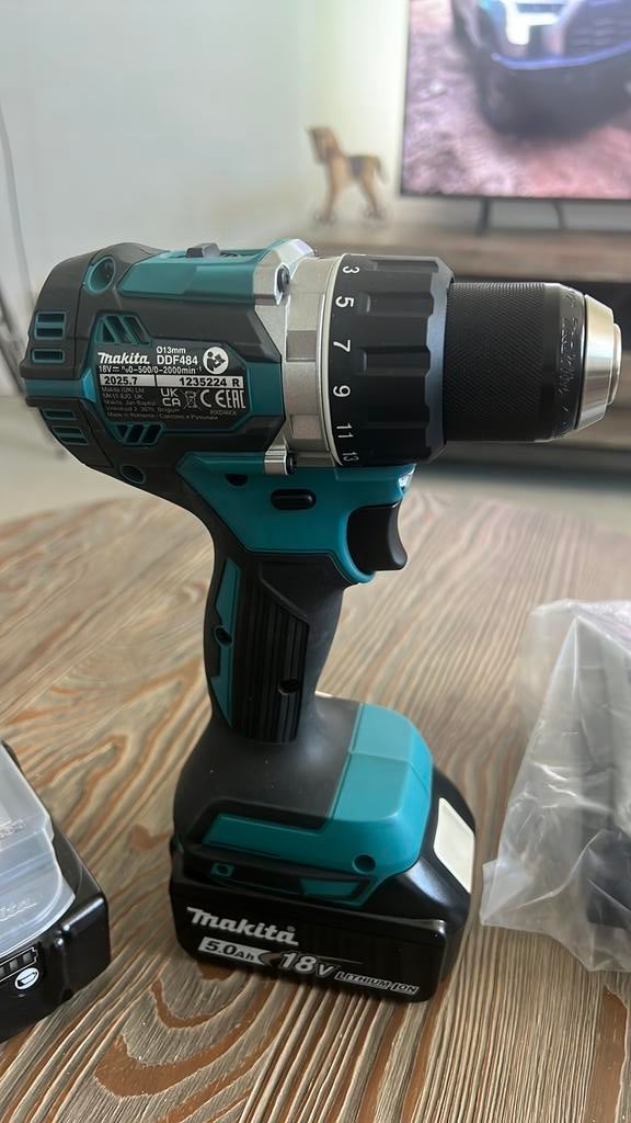 Makita schroeftol ddf484 nieuwste model, Doe-het-zelf en Verbouw, Gereedschap | Boormachines, Ophalen, Zo goed als nieuw