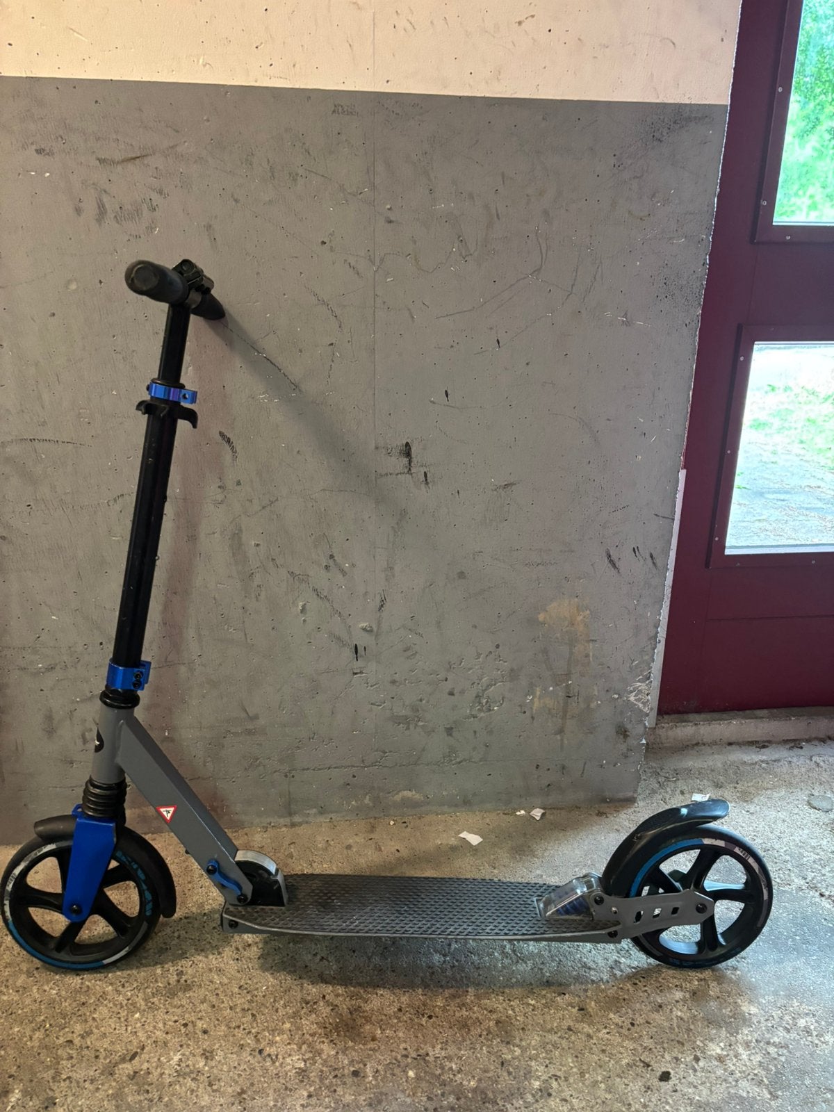 Stoere step!, Fietsen en Brommers, Ophalen, Zo goed als nieuw, Gewone step
