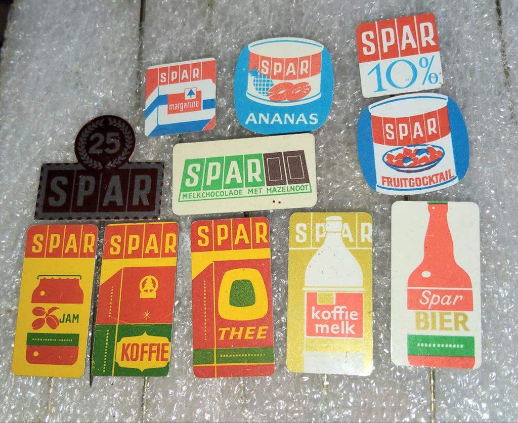 11 Vintage SPAR Speldjes - Diverse Producten, Verzamelen, Speldjes, Pins en Buttons, Gebruikt, Speldje of Pin, Merk, Ophalen of Verzenden