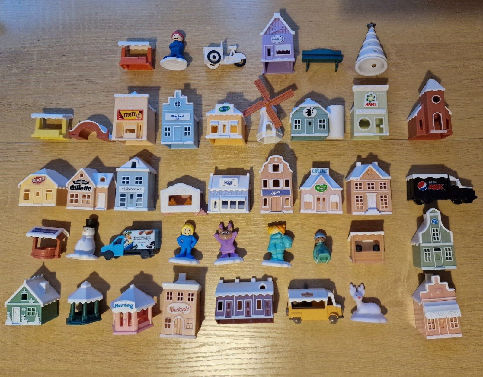 Albert Heijn winterdorp (41/43), Verzamelen, Albert Heijn, Ophalen of Verzenden