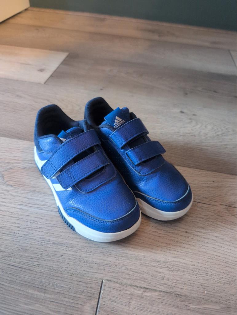 Adidas schoenen maat 30 - Gebruikt, Adidas, Gebruikt, Jongen of Meisje, Schoenen