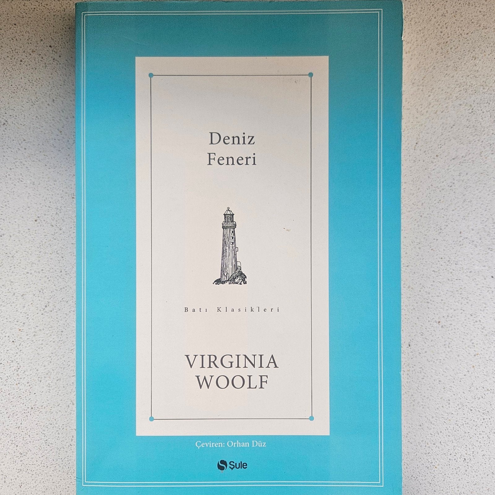 Deniz Feneri; Virginia Woolf, Verzenden