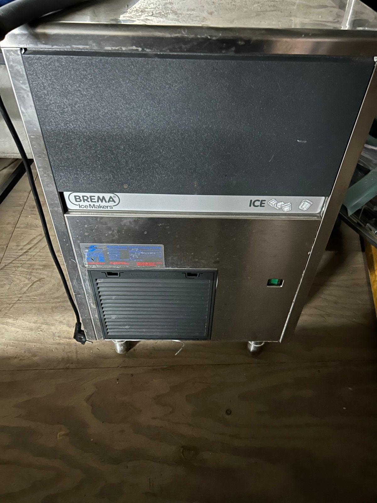 Brema ijsblokjes machine - Professionele ijsmaker, Ophalen, Gebruikt