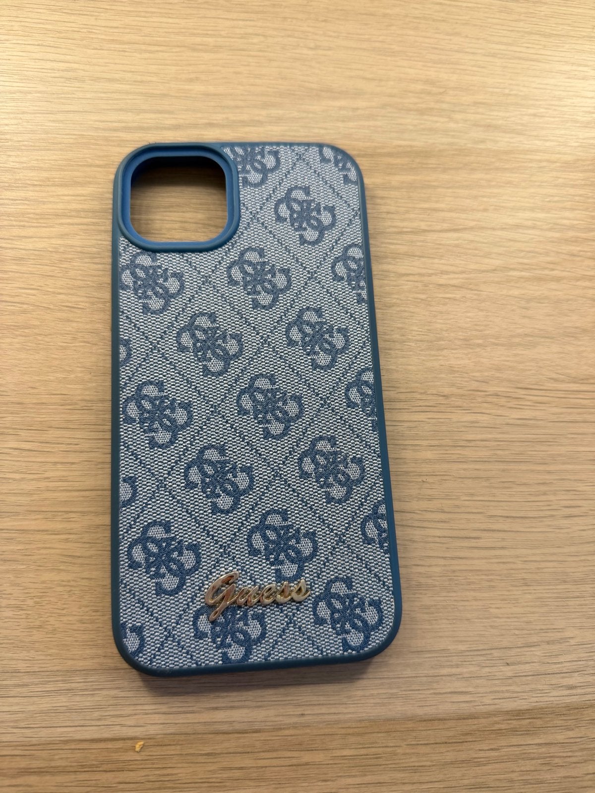Guess iPhone 15/16 plus Hoesje Blauw met Logo, Kunststof, Verzenden, Blauw, Hoesje of Tasje