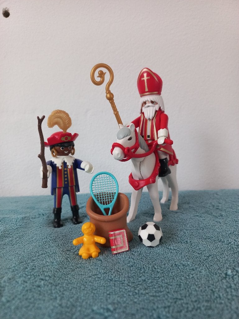 Playmobil (4893) Sinterklaas, Pakjes-Piet en Cadeautjes (2), Complete set, Zo goed als nieuw, Figuren, Family fun
