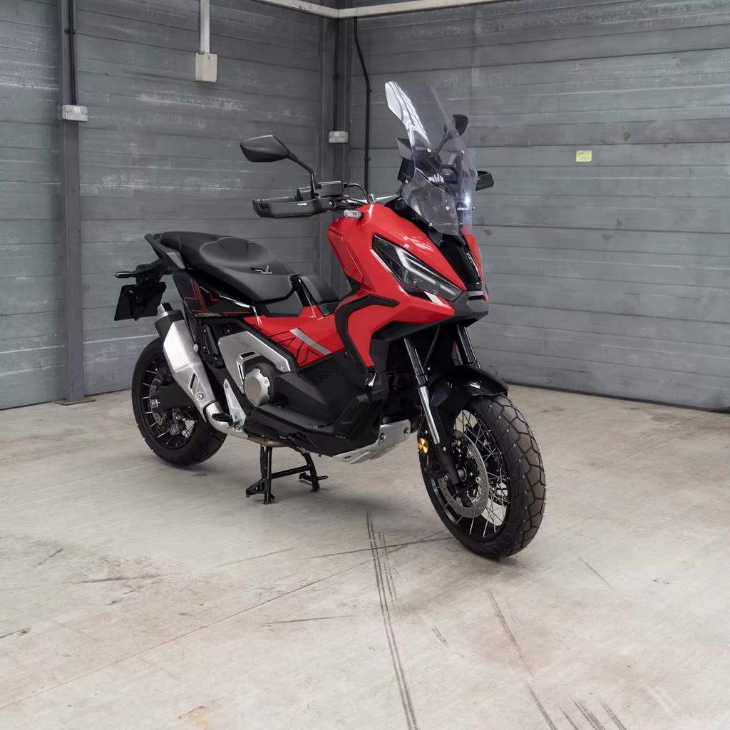 Honda X-ADV 750 schade of papieren gezocht, Motoren, Onderdelen | Honda, Ophalen