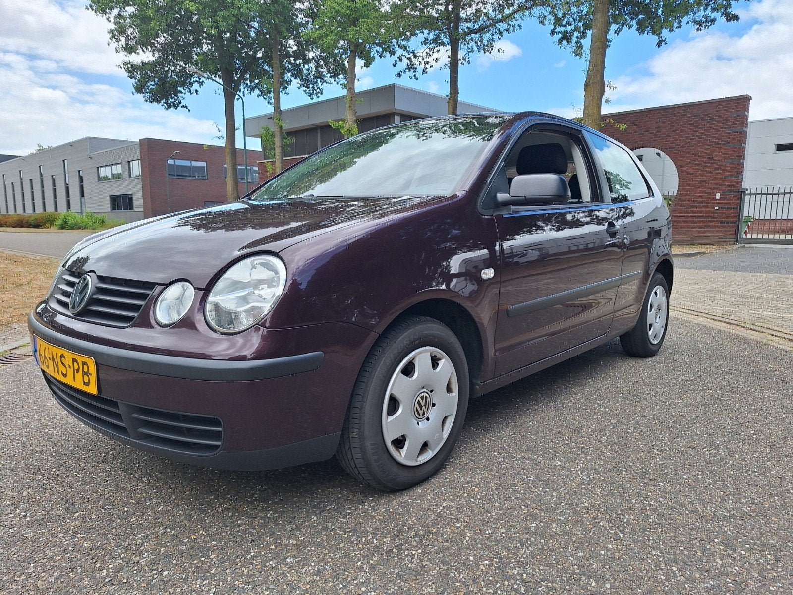 Volkswagen Polo 1.4 2004 Airco en Cruise Control te koop, Auto's, Stof, Origineel Nederlands, Handgeschakeld, Grijs
