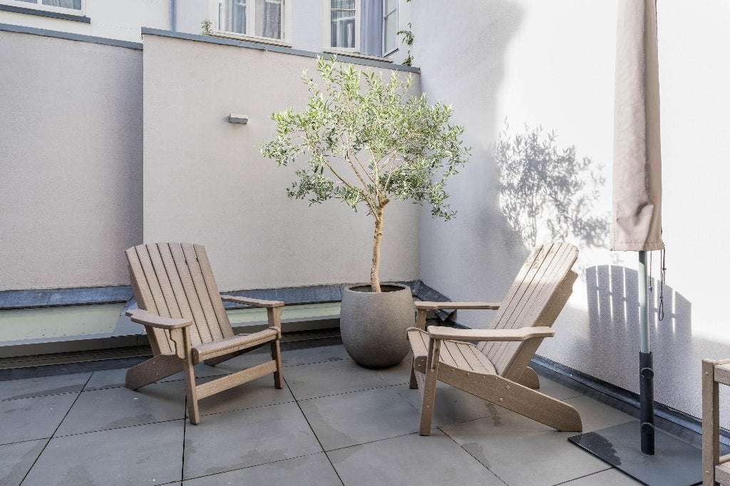 Sissy Boy Fanback chairs plus bijzettafel, Kunststof, Bijzettafel, Zo goed als nieuw, Loungeset