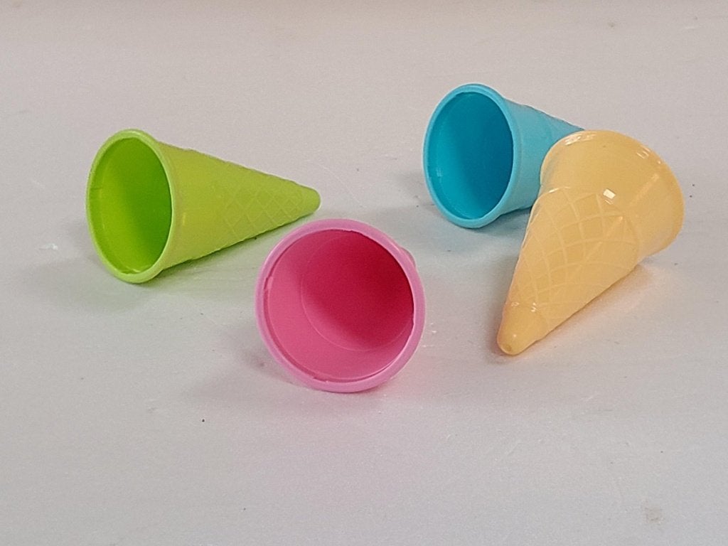 ijshoorntjes 4x ijscupjes, Ophalen of Verzenden, Zo goed als nieuw