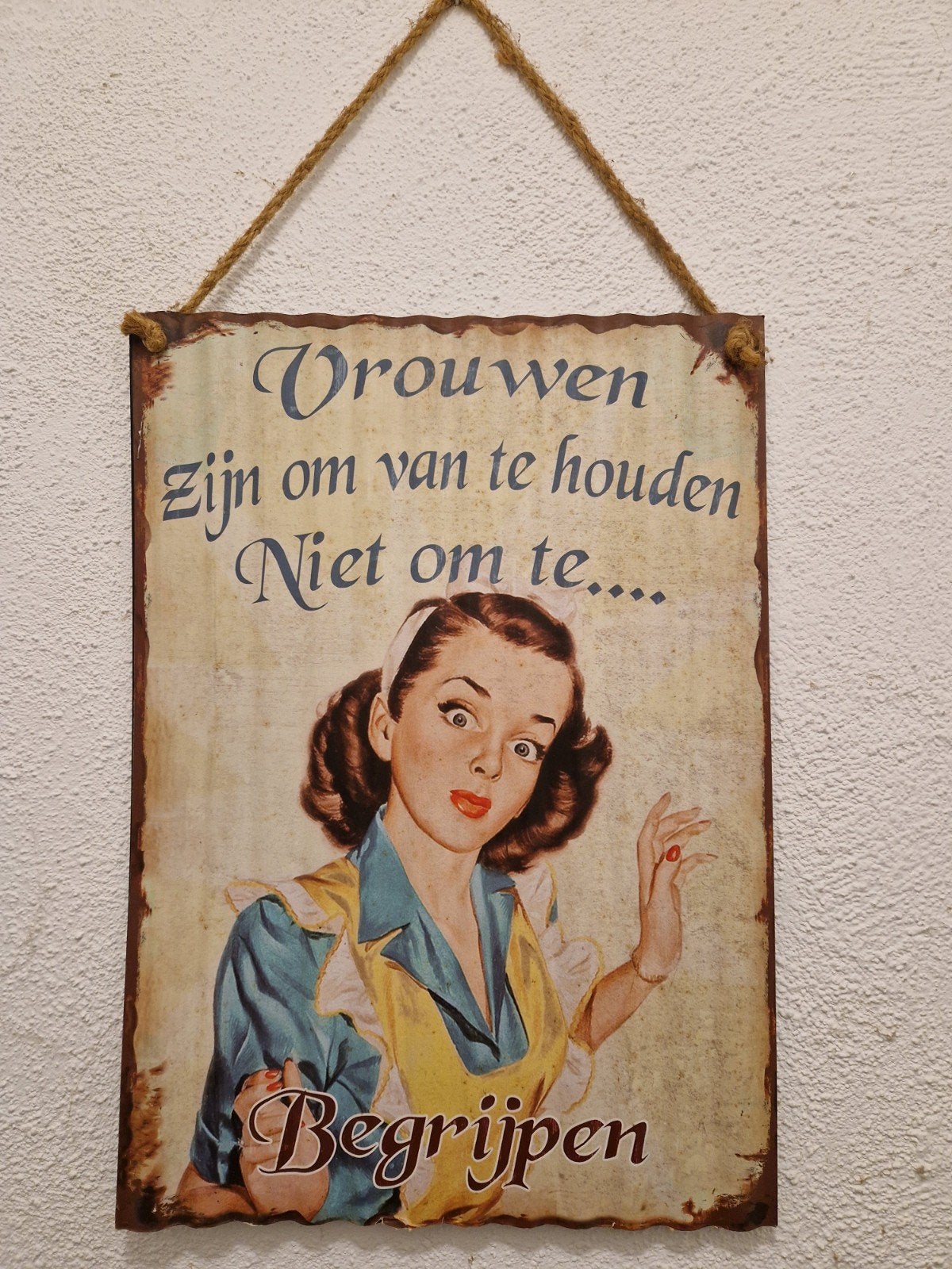 Vintage metalen wandbord – Vrouwen – 28,5  40 cm, Metaal, Ophalen of Verzenden, Geschikt voor buiten, 28 cm