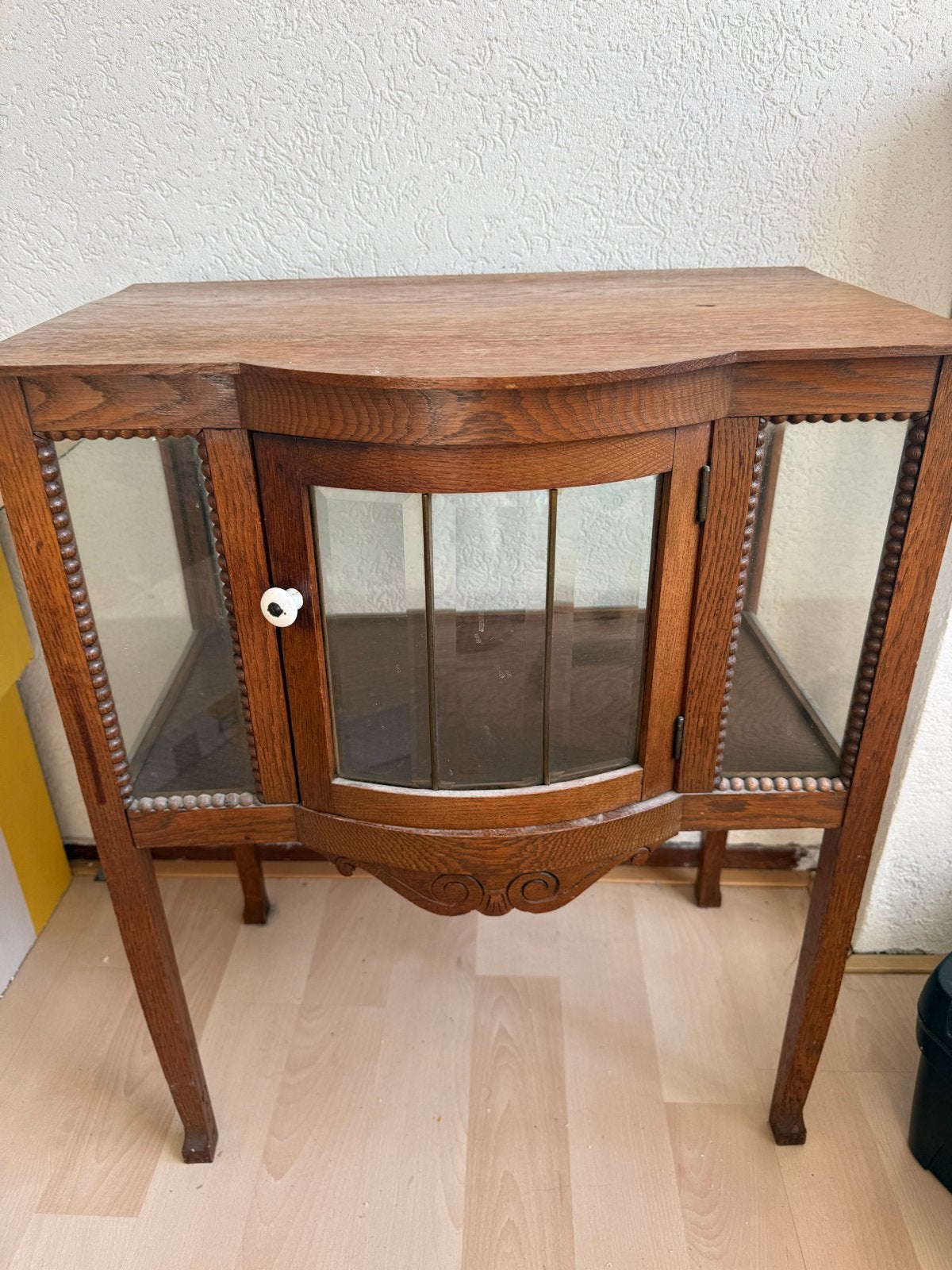 Maasief eiken Antieke vitrinekast met glas, Ophalen