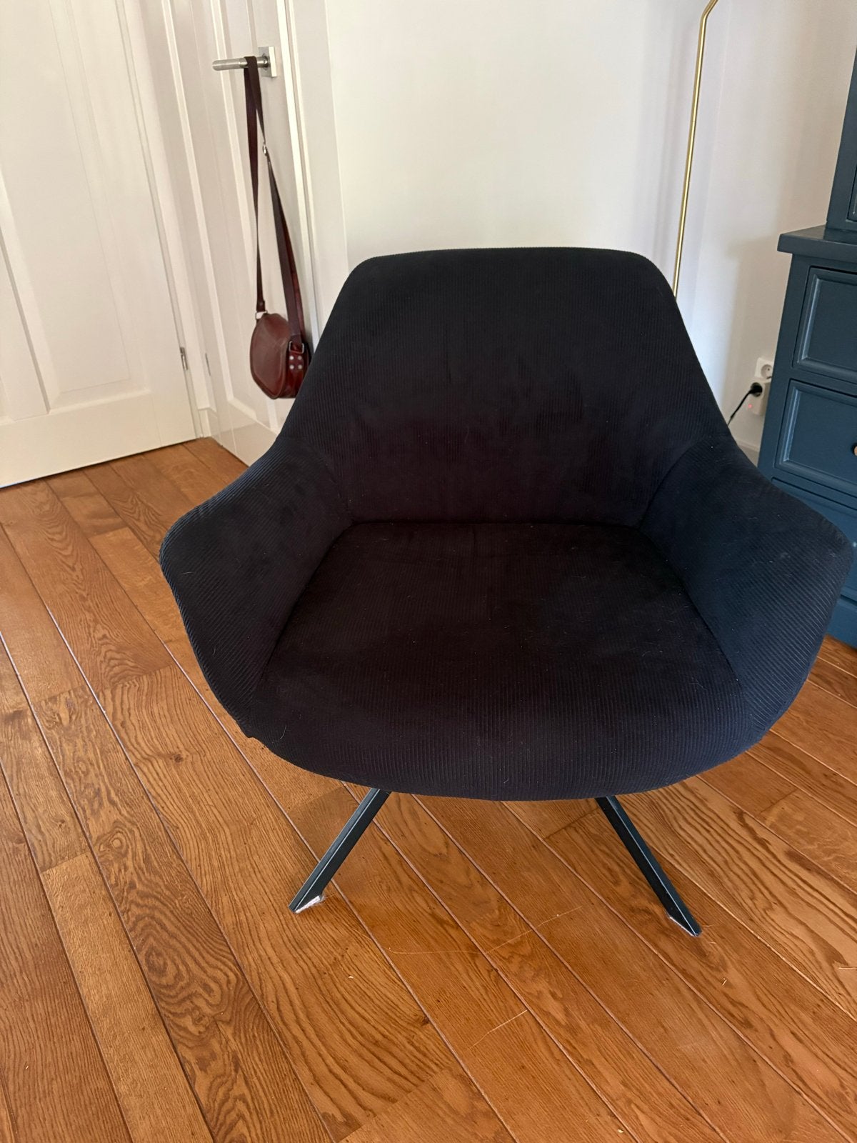 fauteuil - Zwarte ribstof, Huis en Inrichting, Stoelen, Ophalen, Zwart, Zo goed als nieuw, Eén