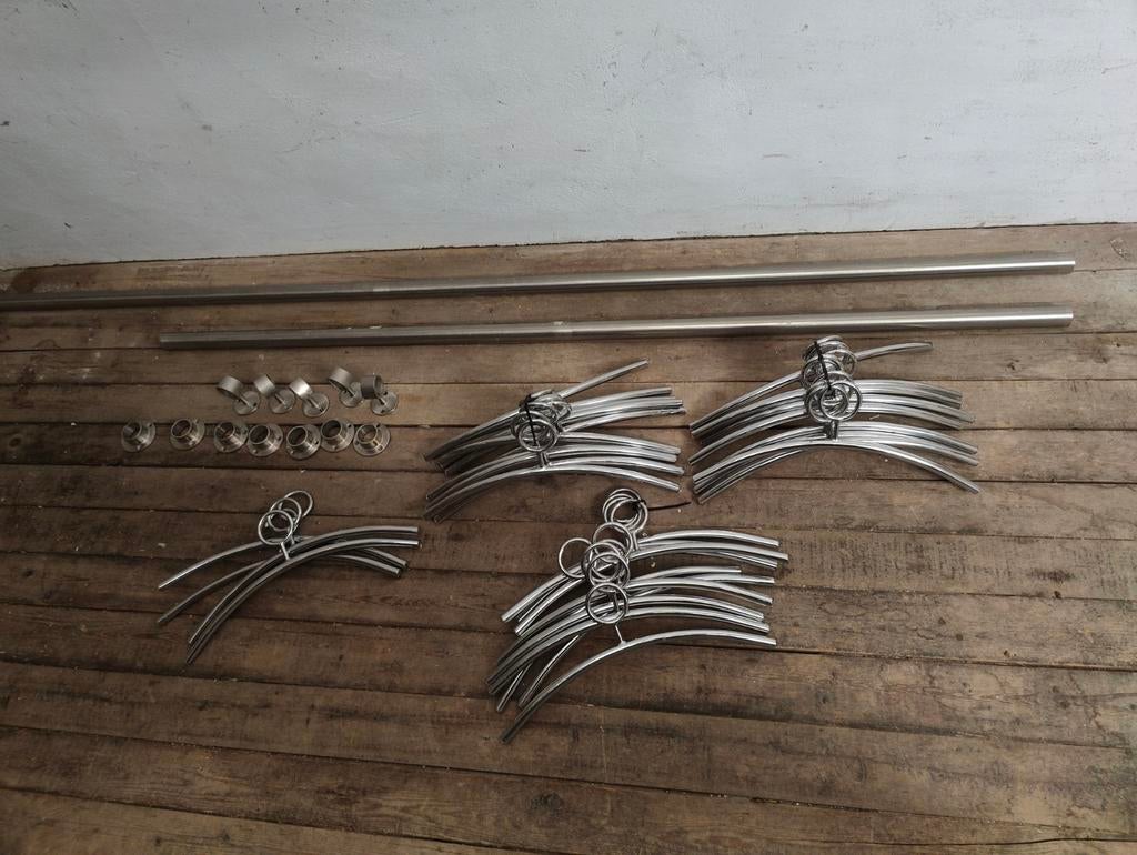 RVS Garderobe met Chrome Kledinghangers, Ophalen of Verzenden, Gebruikt, Metaal, Volwassenen