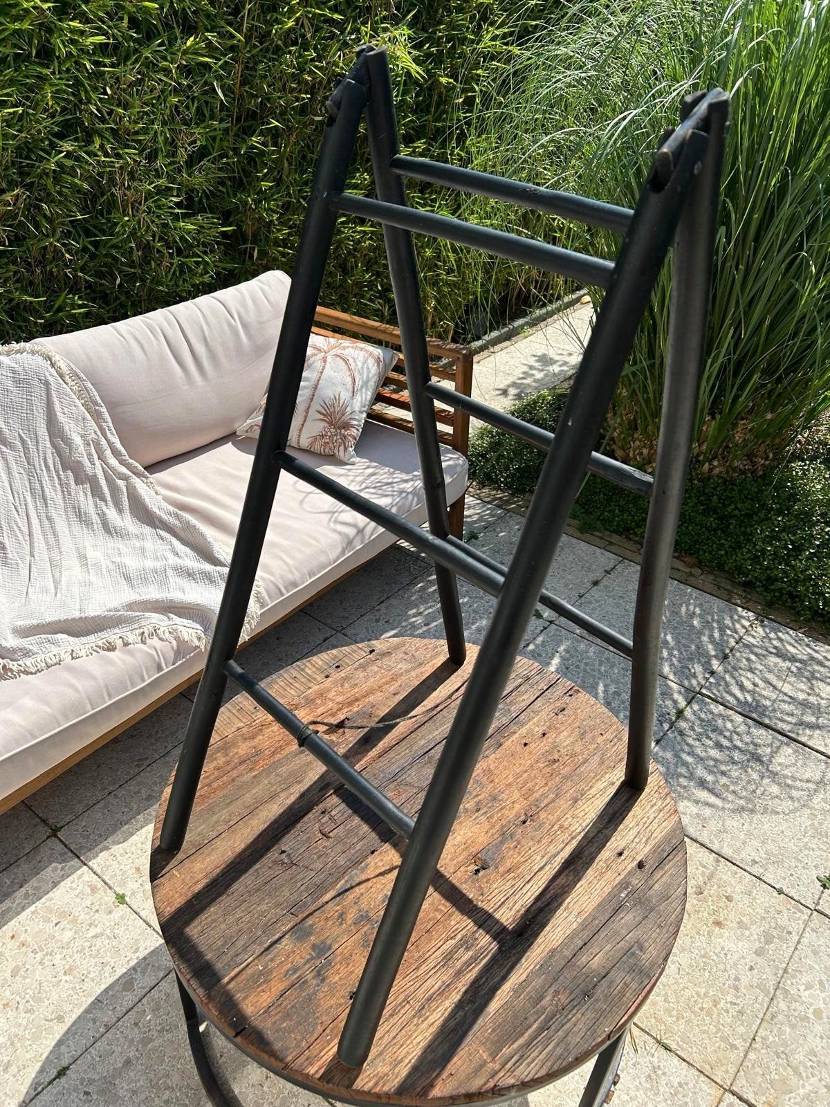 Decoratief houten trapje zwart 90cm, Ophalen