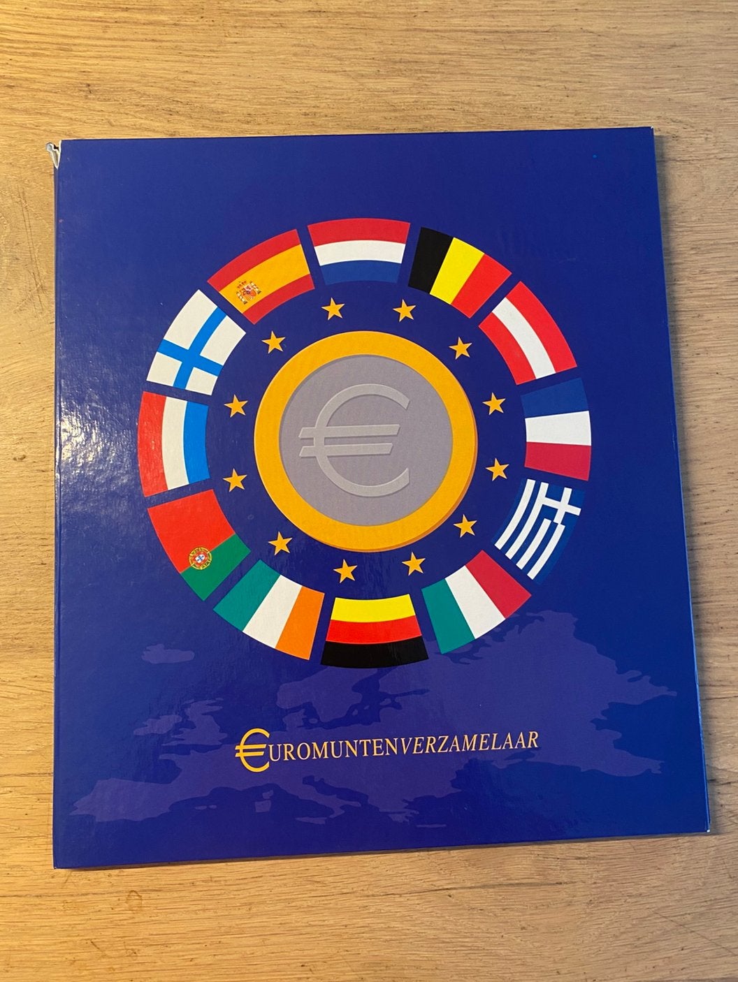 Euromunten verzamelboek met 12 verschillende landen, Postzegels en Munten, Munten | Europa | Euromunten, Verzenden, Overige landen