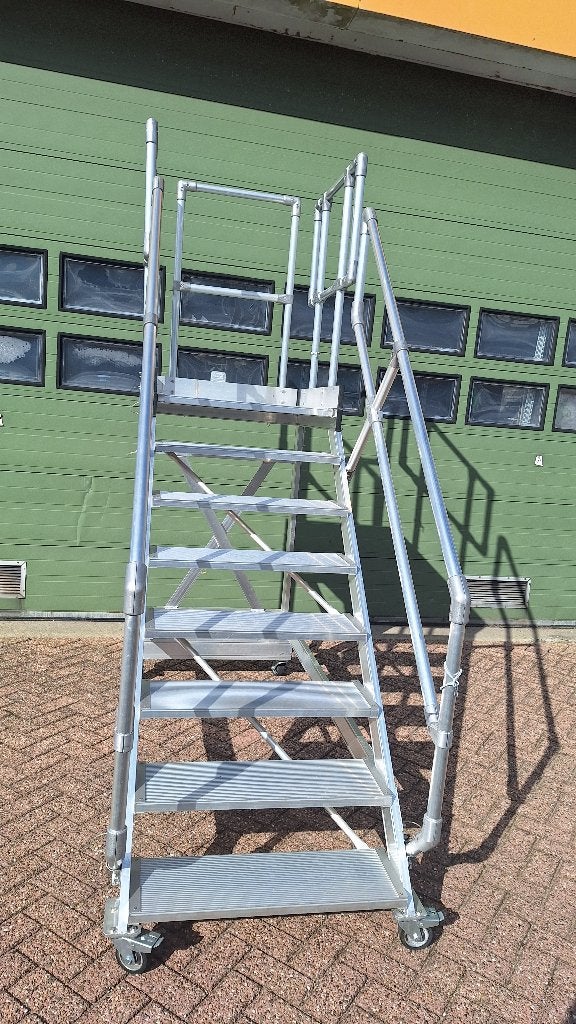 Magazijntrap Bordestrap boottrap bordeshoogte  160 cm, Doe-het-zelf en Verbouw, Ophalen, Trap, Zo goed als nieuw, Minder dan 2 meter