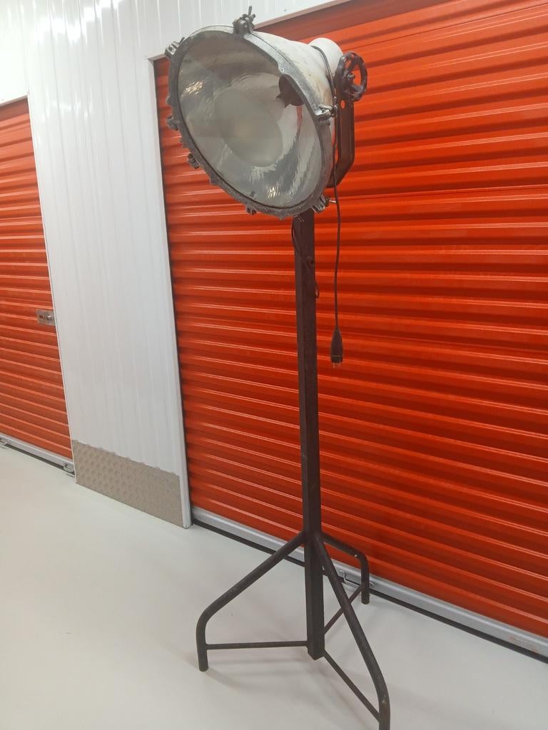 Vintage industriële vloerlamp - Brandt & Fils, Antiek en Kunst, Antiek | Lampen, Ophalen of Verzenden