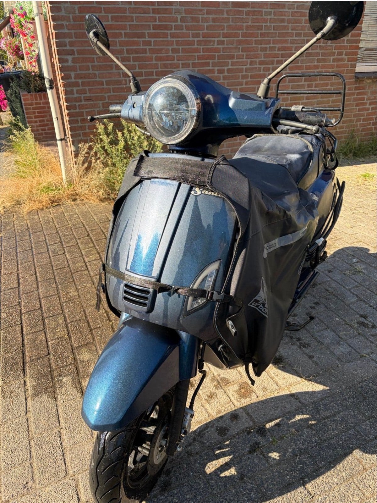 Santini Capri scooter 2021- Geel kenteken! Moet nu weg!, Ophalen, Gebruikt, Benzine, Overige merken