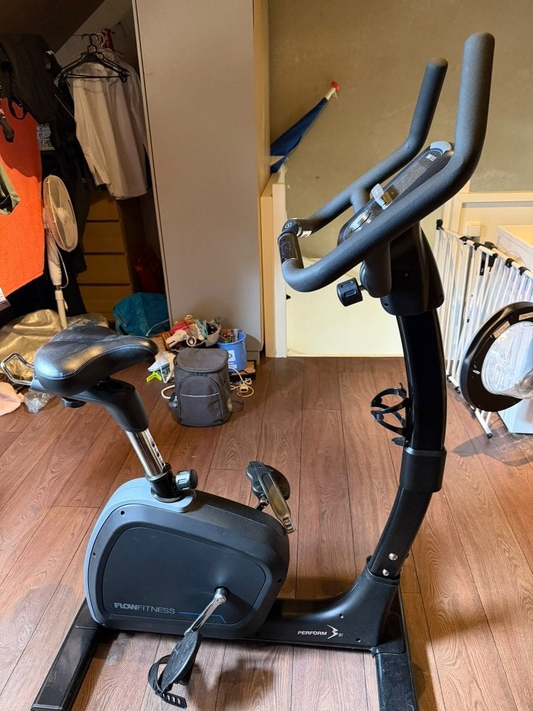 Flow Fitness Perform B2i Hometrainer – Nauwelijks gebruikt, Ophalen, Zo goed als nieuw, Hometrainer