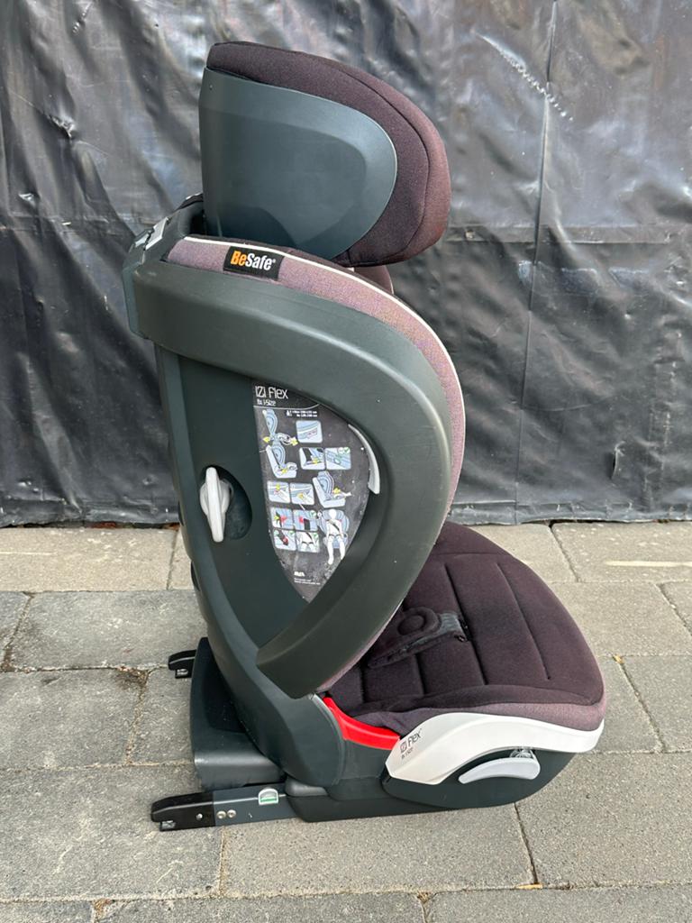 BeSafe iZi Flex i-Size autostoel - Zwart, 15 t/m 36 kg, Verstelbare rugleuning, Zo goed als nieuw, Isofix