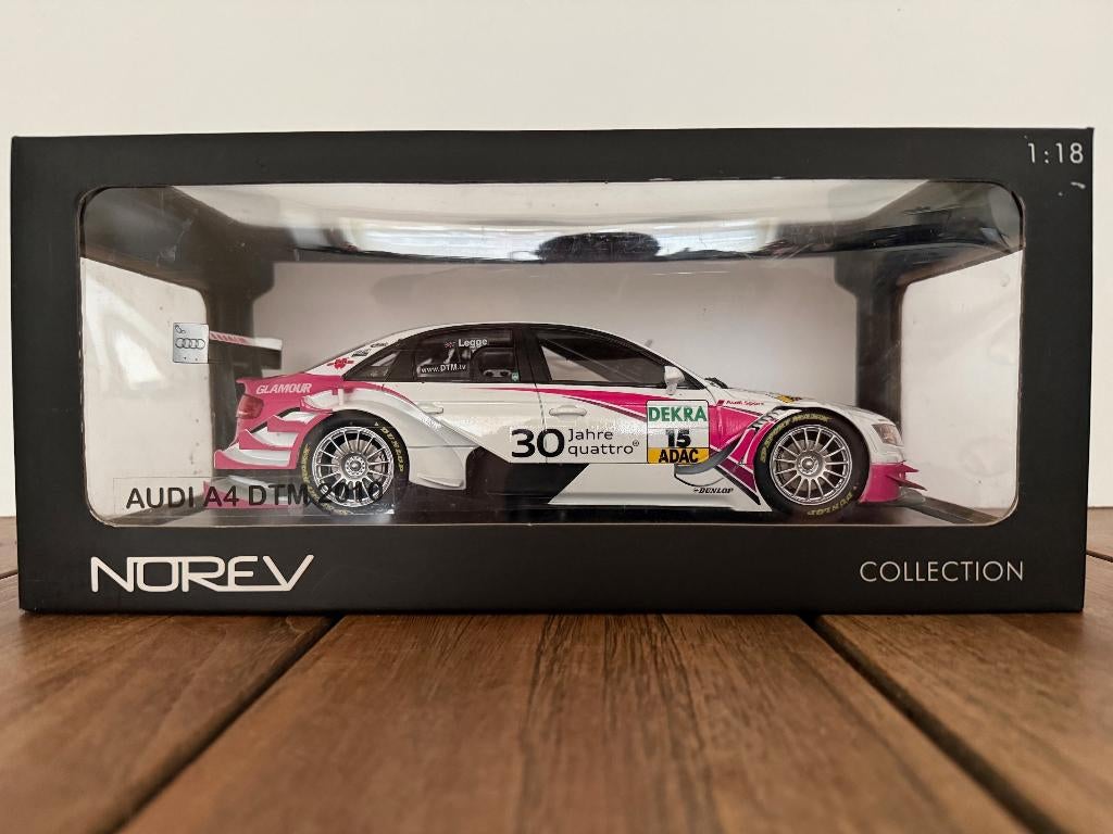 Norev Audi A4 DTM 2010 30 Jahre Quattro #15 Legge, Hobby en Vrije tijd, Modelauto's | 1:18, Ophalen of Verzenden, Zo goed als nieuw
