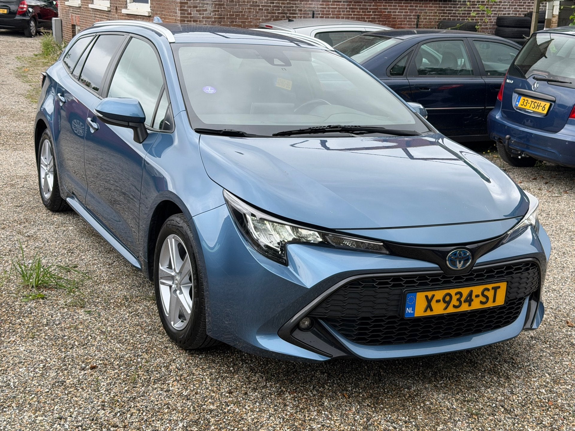 Toyota Corolla Touring Sports 1.8 Hybrid Active Keyless Came, 450 kg, Gebruikt, 4 cilinders, Blauw
