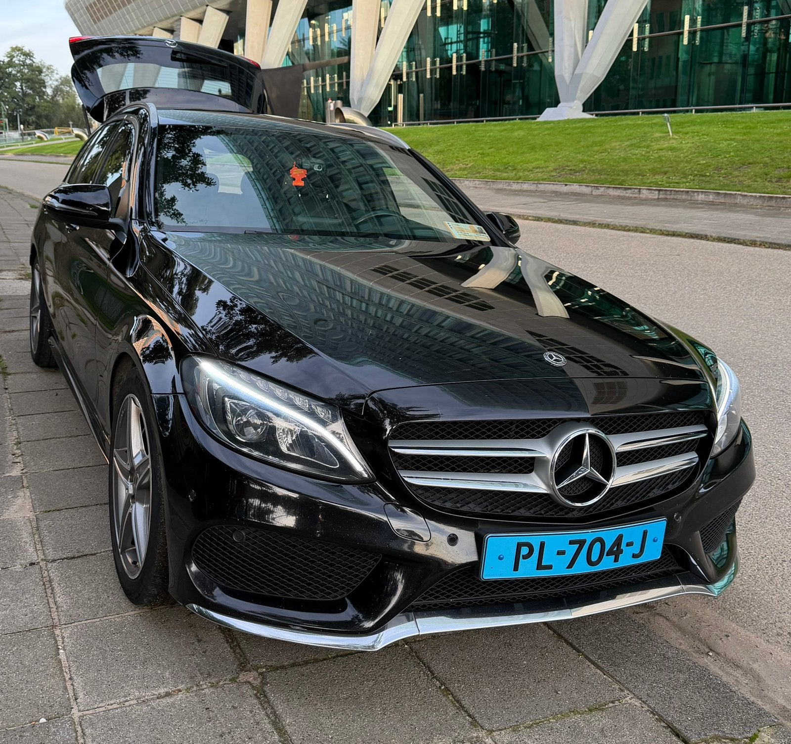 Mercedes-Benz C-Klasse 2.2 CDI C200 Bluetec Estate AUT 2017, 1800 kg, 4 cilinders, Zwart, Origineel Nederlands