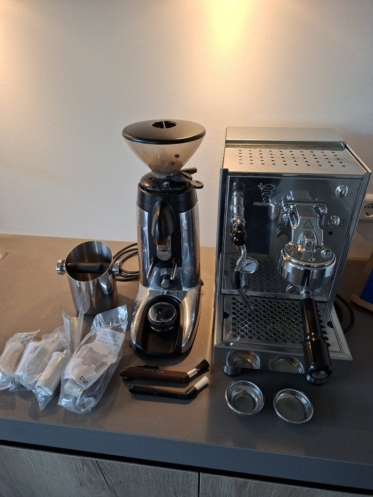 Espresso machine Bezzera BZ09 & Bonenmaler Compak, afklopbak, Ophalen, Gebruikt, Espresso apparaat, Koffiebonen