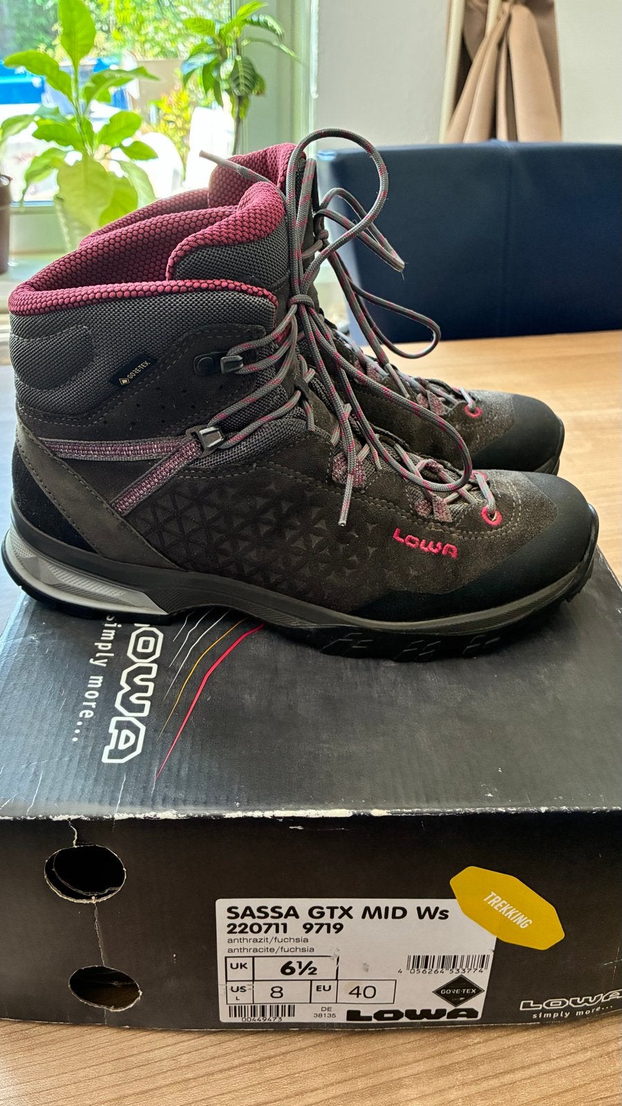 Lowa Sassa GTX Mid Ws wandelschoenen maat 40, Ophalen of Verzenden, Zo goed als nieuw, Schoenen