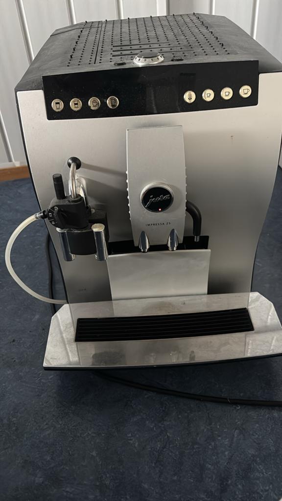 Jura Impressa Z5 Koffiemachine - Gaat aan, maar te krachtig, Ophalen, Gebruikt, Koffiemachine, Koffiebonen