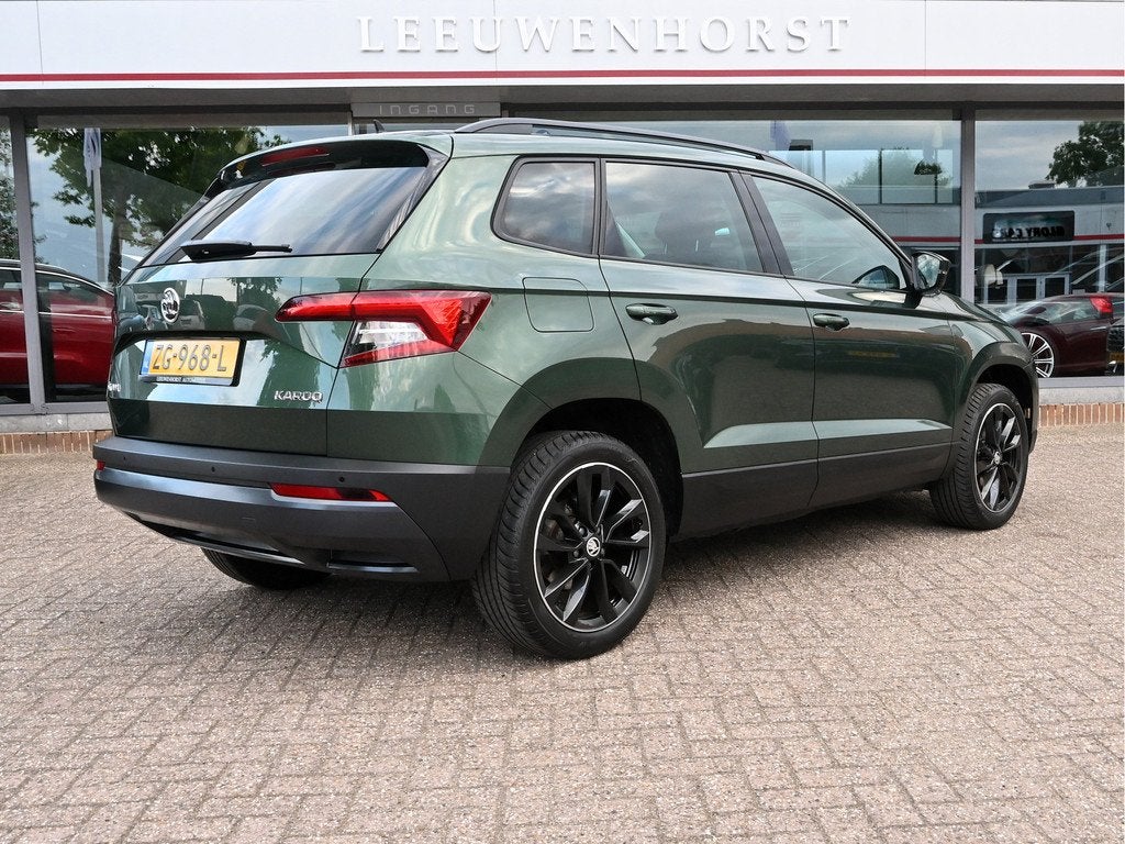 Skoda Karoq 1.0 TSI Ambition AUTOMAAT, elek. a.klep, leer, s, Auto's, Skoda, Gebruikt, 1261 kg, 116 pk, 19 km/l