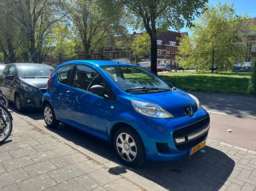 Peugeot 107 Blauw, Auto's, Voorwielaandrijving, Stof, Zwart, 68 pk