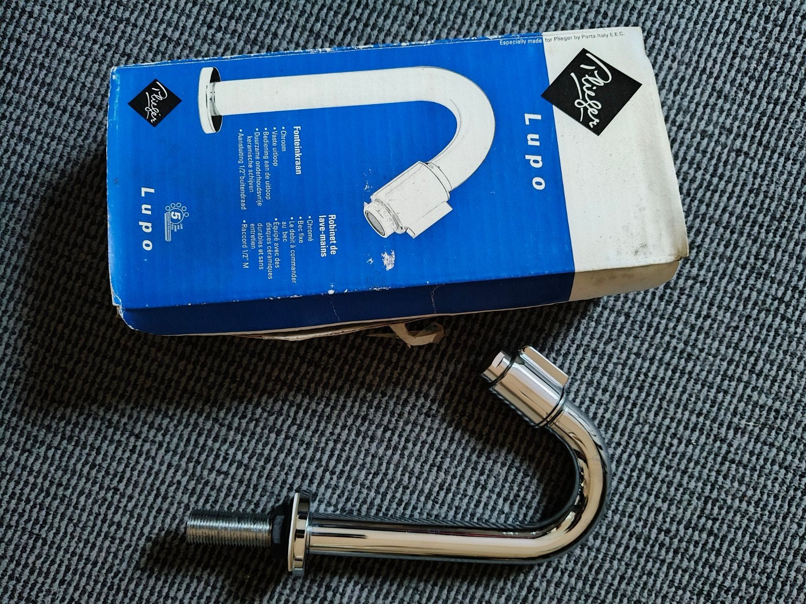 Nieuwe Plieger Lupo wastafelkraan chroom, 19 cm hoog, Ophalen, Nieuw, Chroom, Kraan