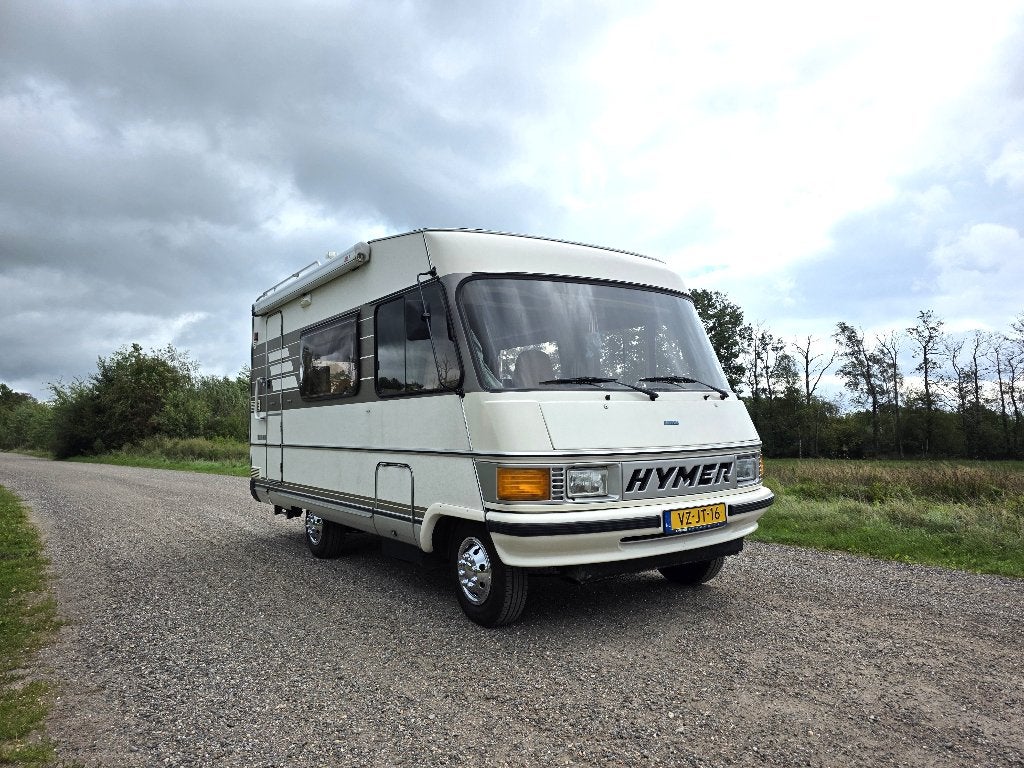 Hymer B544 "88 2.5D | compleet gerenoveerd | Victron Lithium, Integraal, Ringverwarming, Treinzit, Particulier