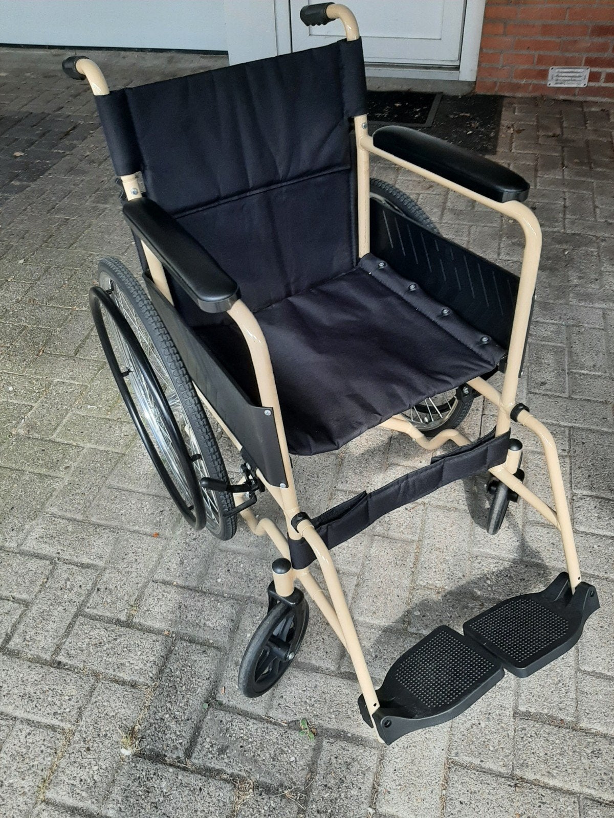 Te Koop Mobiclinic rolstoel (Denver) inklapbaar, Diversen, Rolstoelen, Ophalen, Inklapbaar, Duwrolstoel