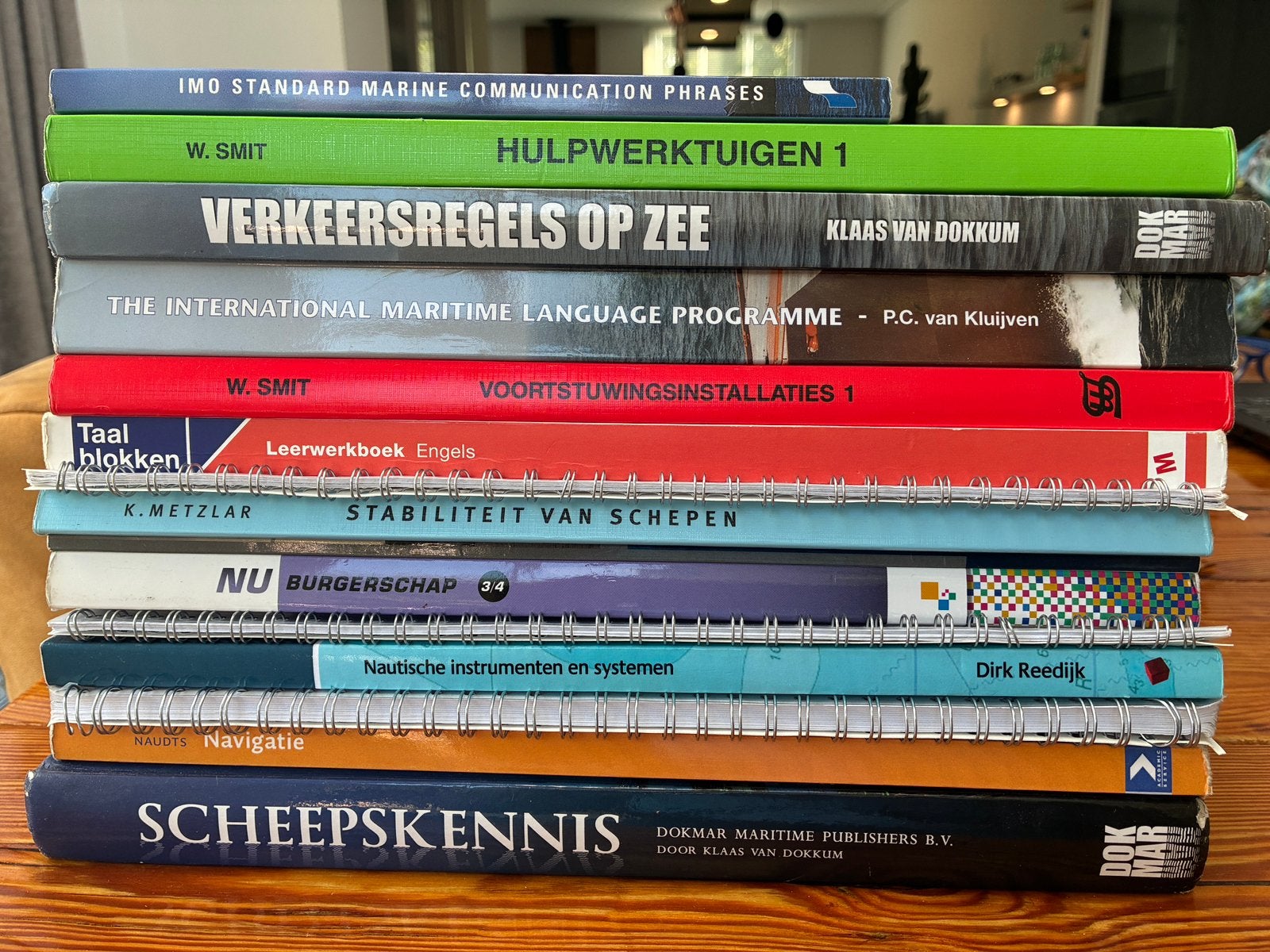 Te koop schoolboeken maritiem officier jaar 1 tot 4, Ophalen of Verzenden, Zo goed als nieuw, VMBO, Overige vakken